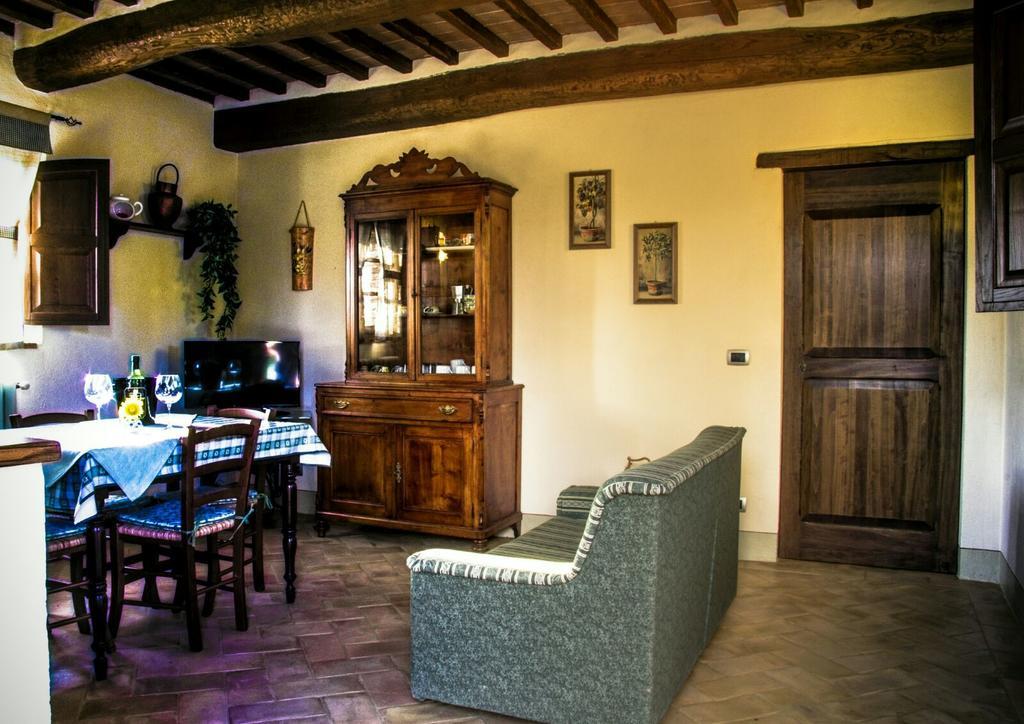 Casa Vacanze San Pierino Monteroni dʼArbia Exterior foto