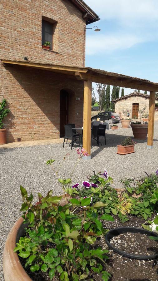 Casa Vacanze San Pierino Monteroni dʼArbia Exterior foto